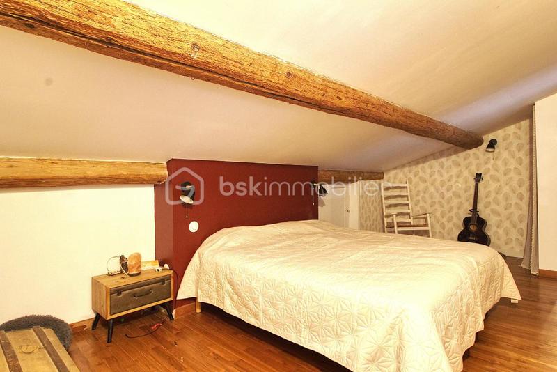 Immeuble - 368 m² - 9 pièces