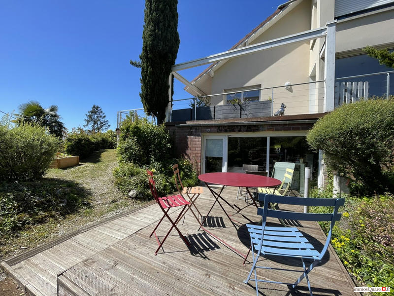 Villa - 181 m² - 8 pièces