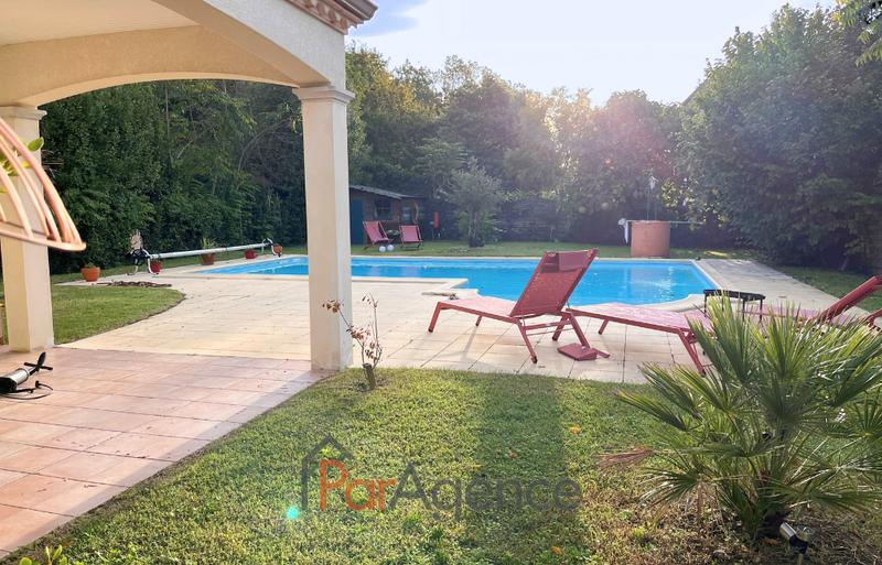 Maison - 146 m² - 5 pièces