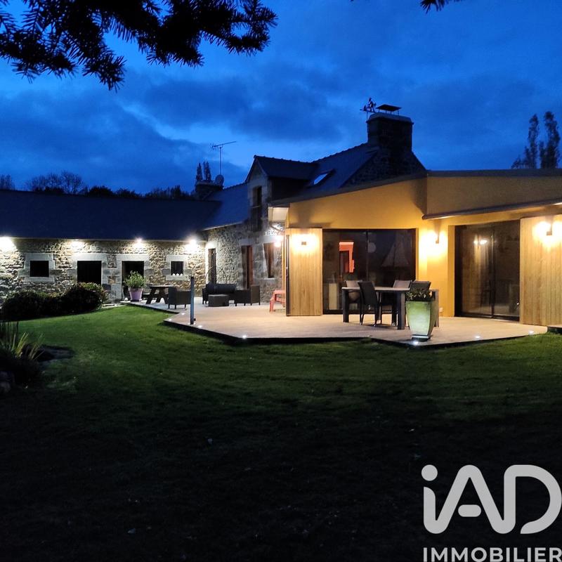 Maison - 188 m² - 7 pièces