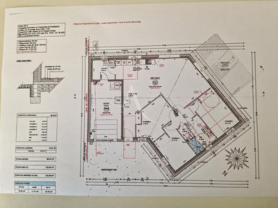 Maison - 94 m² - 4 pièces