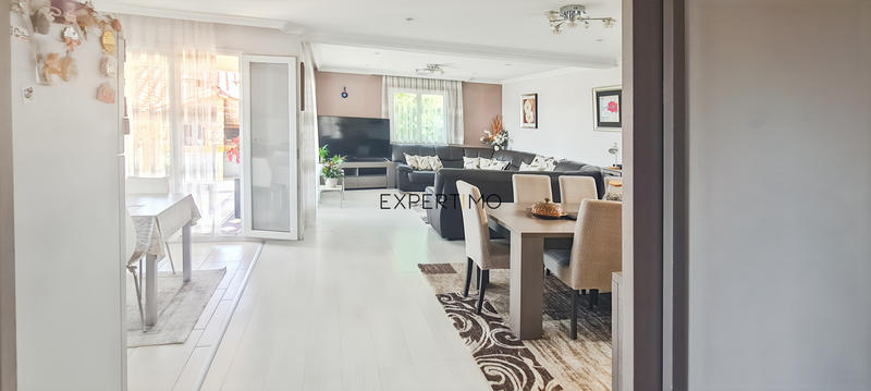 Villa - 183 m² - 6 pièces