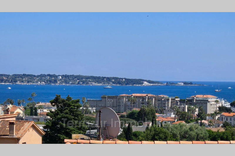 Villa - 145 m² - 6 pièces