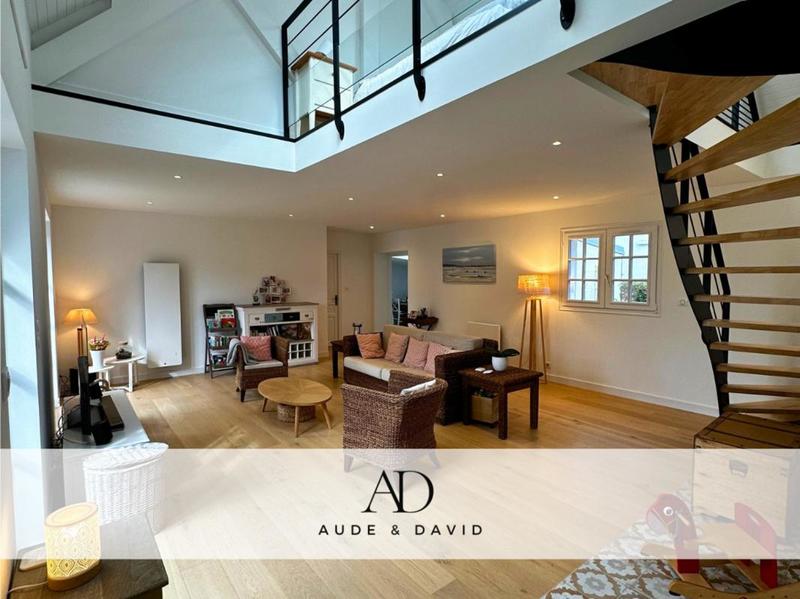 Maison - 195 m² - 6 pièces