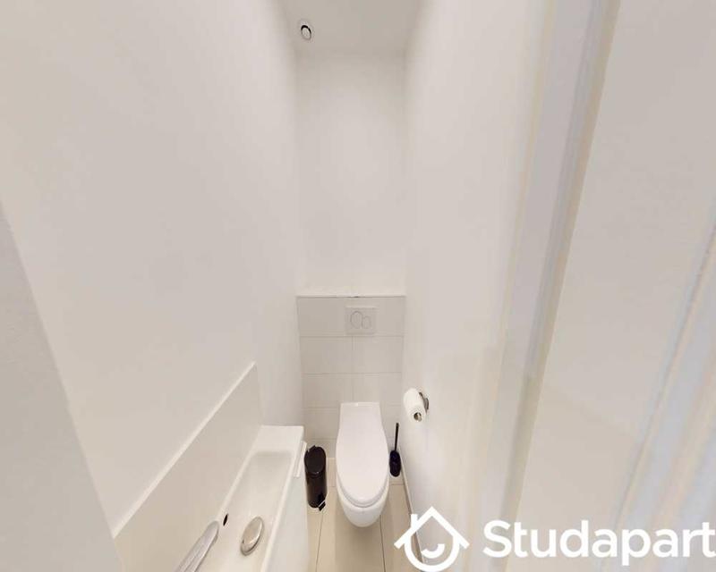 Chambre - 115 m² - 1 pièce