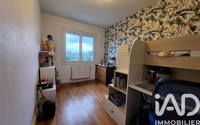 Maison - 98 m² - 6 pièces