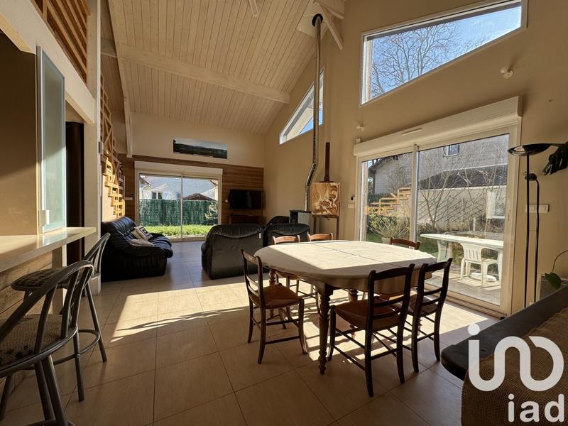 Maison - 143 m² - 6 pièces