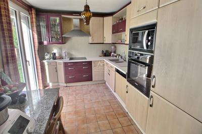 Maison - 143 m² - 6 pièces