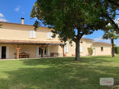 Maison - 165 m² - 7 pièces