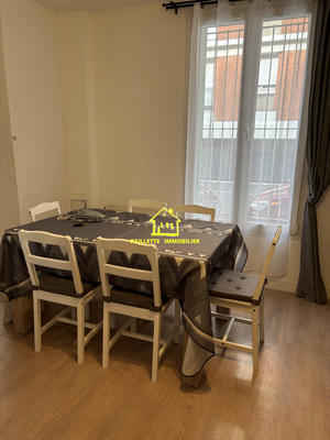 Appartement - 15 m² - 8 pièces