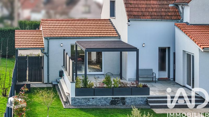 Maison - 118 m² - 5 pièces