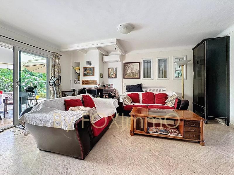 Villa - 215 m² - 7 pièces