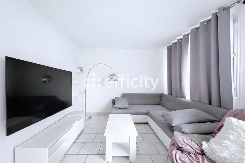 Appartement - 68 m² - 4 pièces