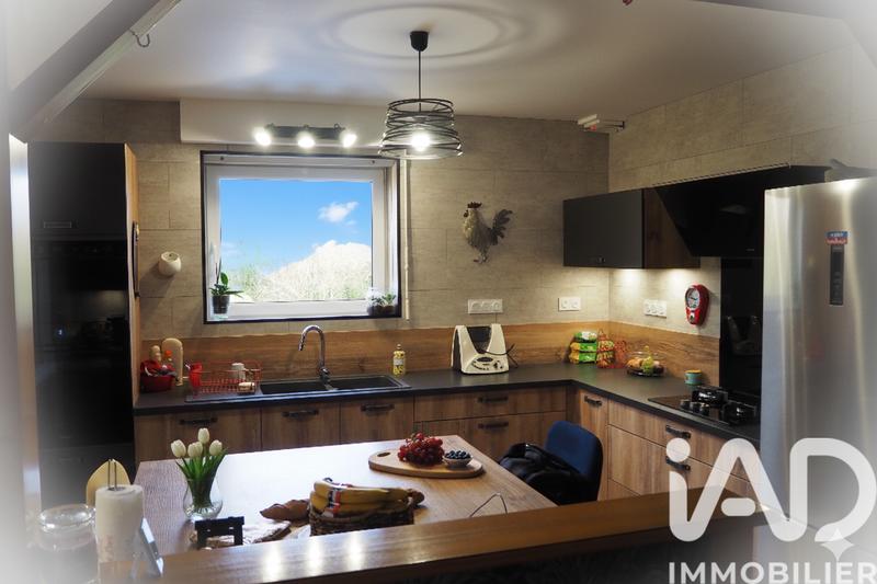 Maison - 132 m² - 7 pièces