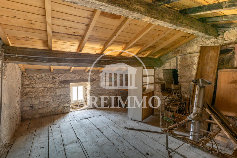 Maison - 111 m² - 5 pièces