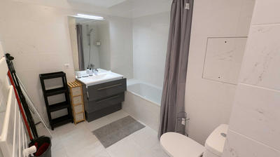 Chambre - 18 m² - 6 pièces