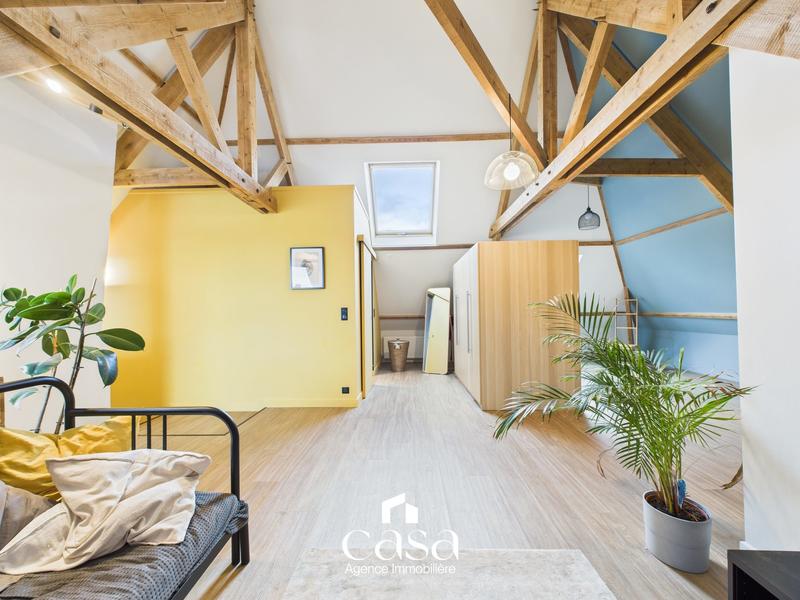 Maison - 170 m² - 6 pièces