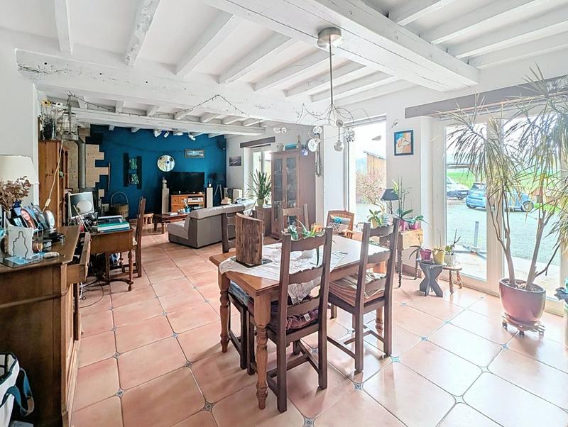 Maison - 122 m² - 6 pièces