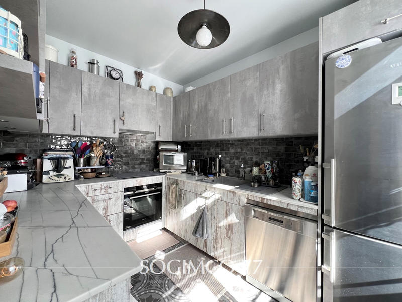 Maison - 115 m² - 6 pièces