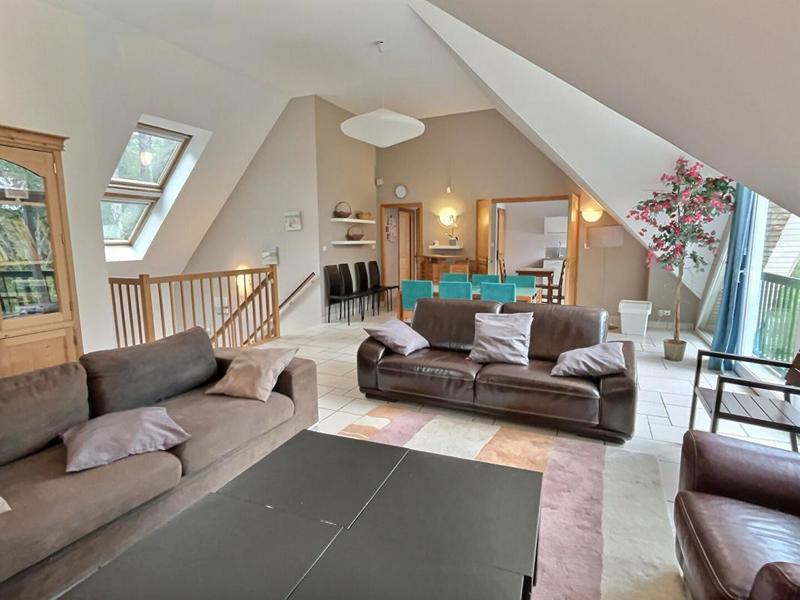 Villa - 250 m² - 10 pièces