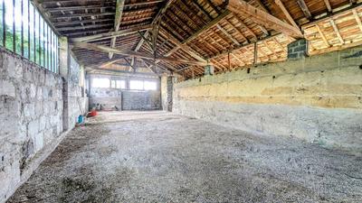 Propriété - 102 m² - 4 pièces