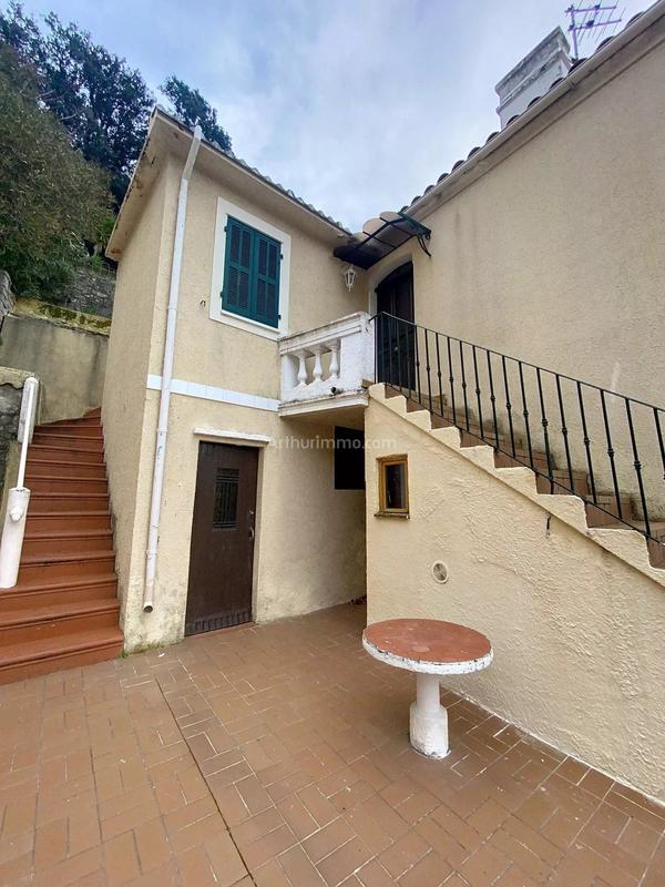 Maison - 107 m² - 7 pièces