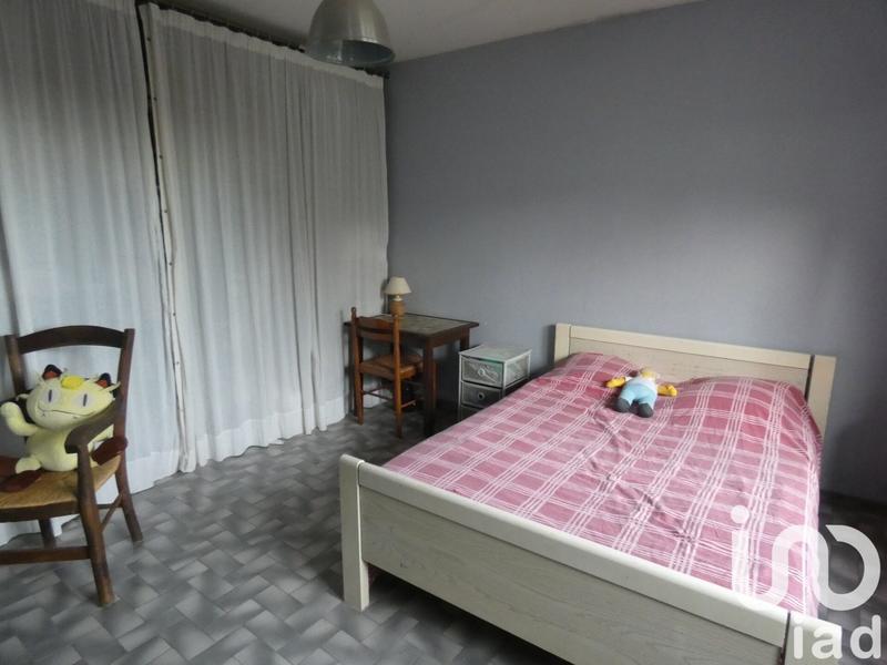 Maison - 215 m² - 7 pièces