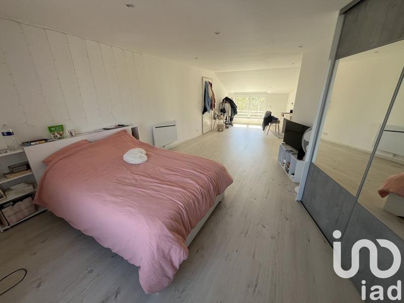 Maison de ville - 245 m² - 8 pièces