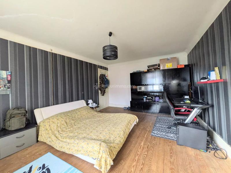 Maison - 196 m² - 6 pièces