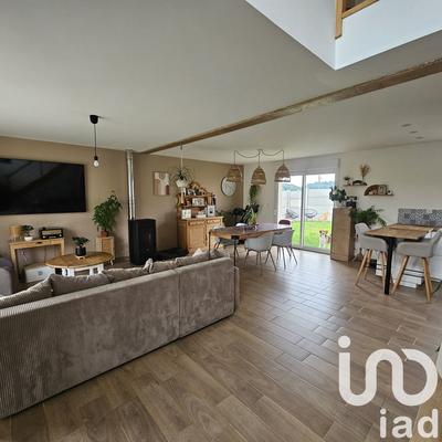 Maison - 108 m² - 6 pièces