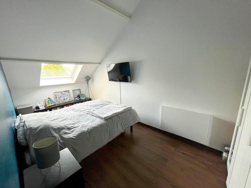 Maison traditionnelle - 102 m² - 6 pièces