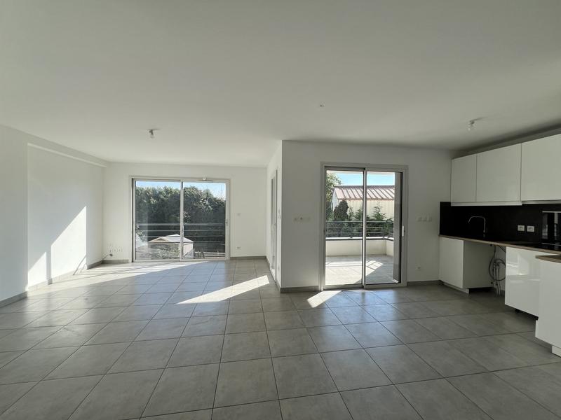 Appartement - 72 m² - 3 pièces