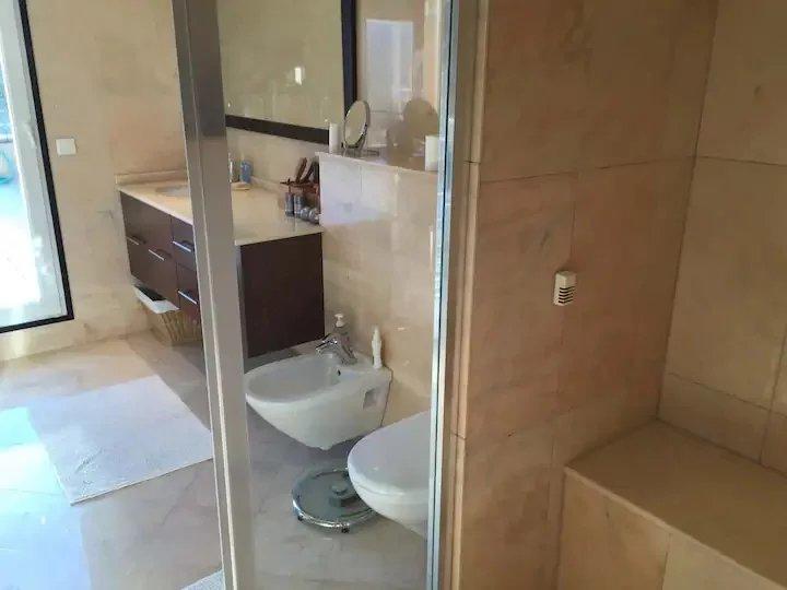 Appartement - 108 m² - 4 pièces