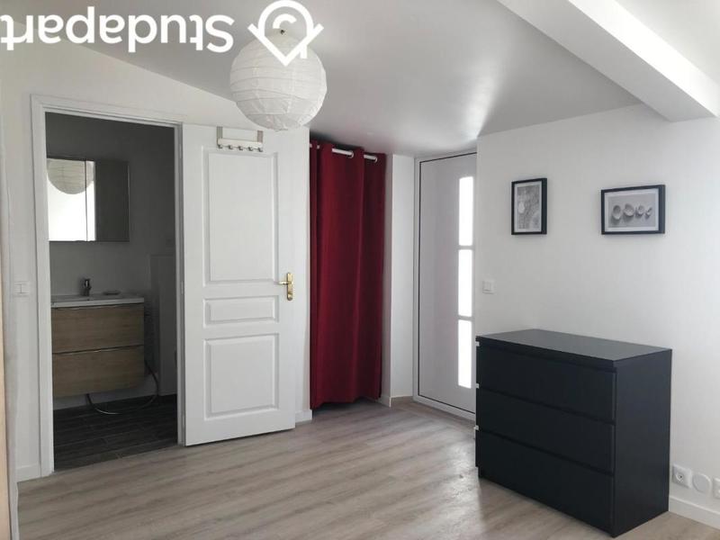 Chambre - 22 m² - 1 pièce