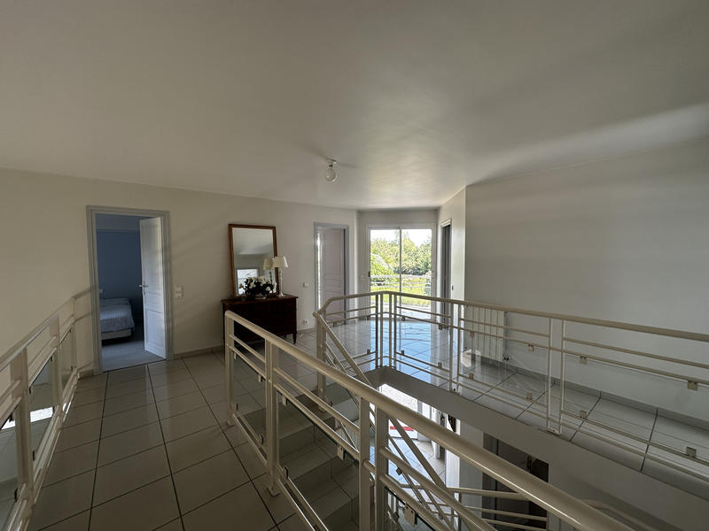 Maison - 163 m² - 5 pièces