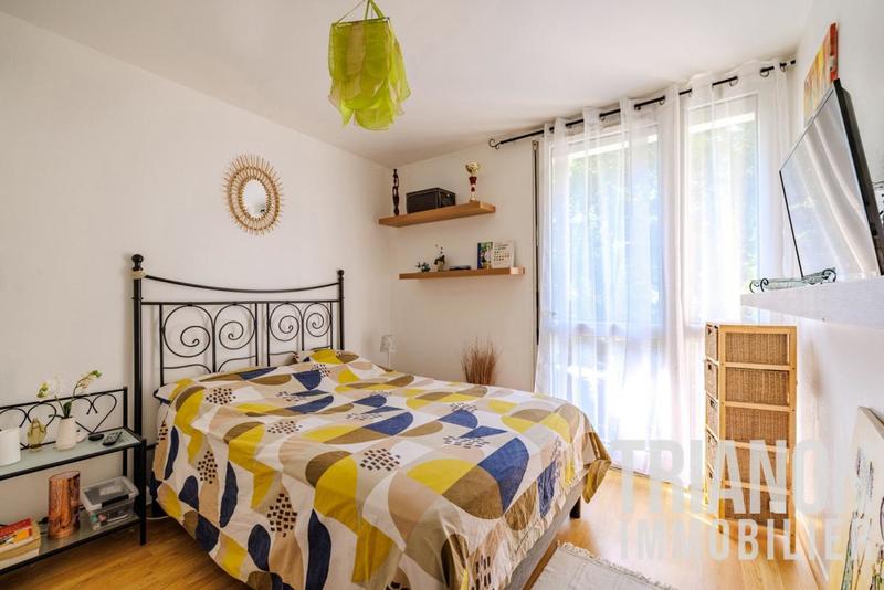 Appartement - 92 m² - 4 pièces