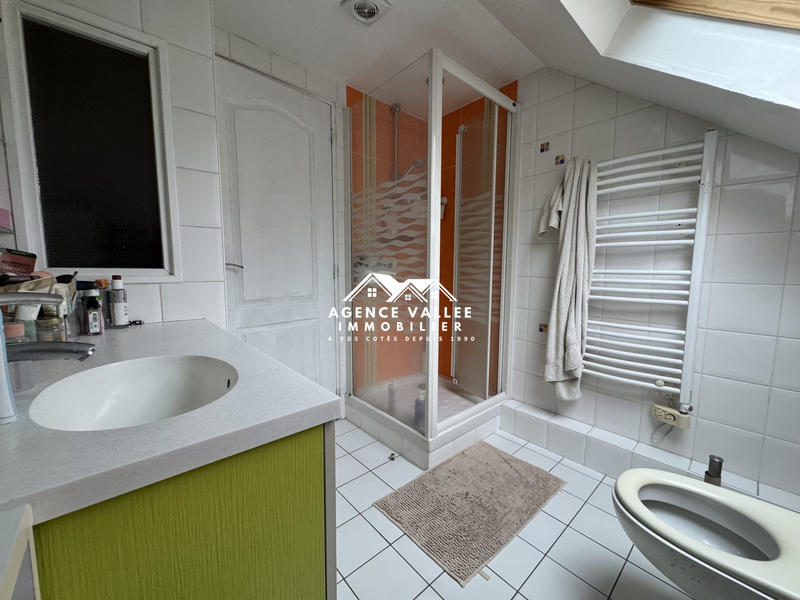 Maison - 102 m² - 6 pièces