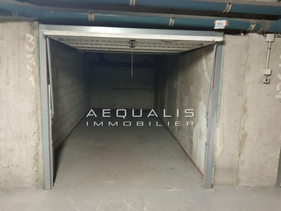 Parking / Garage - 14 m²