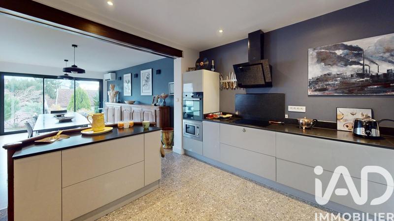 Maison de ville - 286 m² - 8 pièces