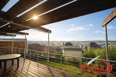 Maison - 128 m² - 6 pièces