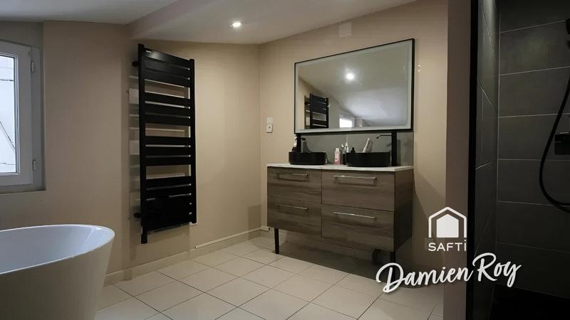 Maison - 130 m² - 4 pièces