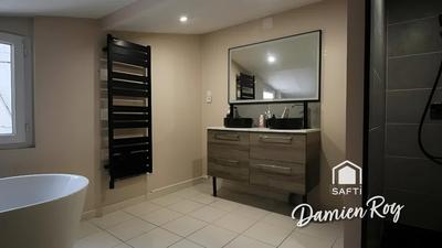 Maison - 130 m² - 4 pièces