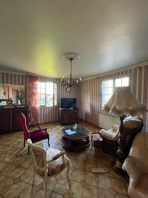 Maison - 95 m² - 4 pièces