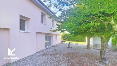 Maison - 150 m² - 6 pièces