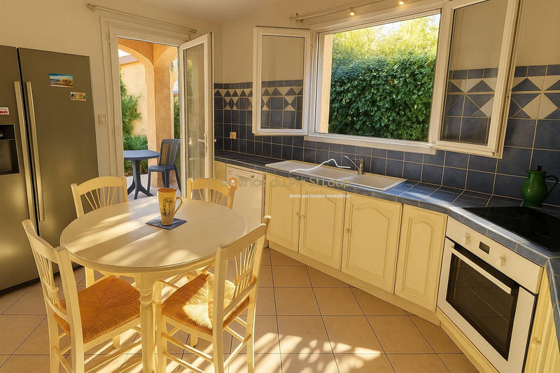 Villa - 180 m² - 7 pièces