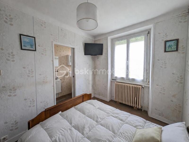 Maison - 103 m² - 5 pièces