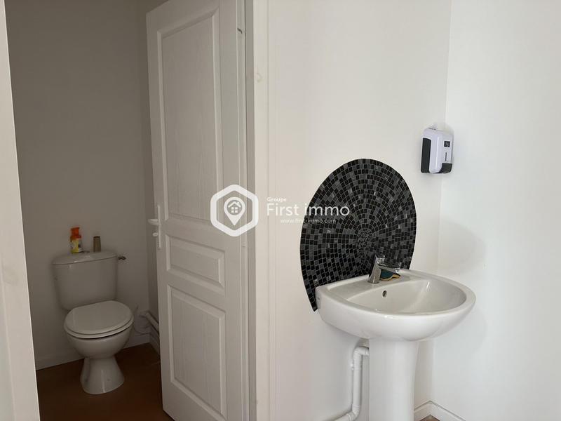 Local commercial - 210 m²