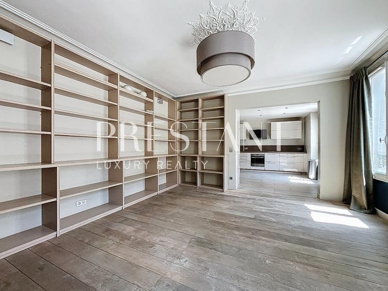 Appartement - 190 m² - 6 pièces