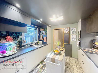 Maison - 136 m² - 7 pièces