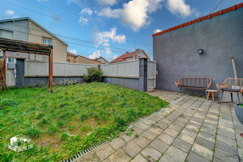 Maison - 78 m² - 5 pièces